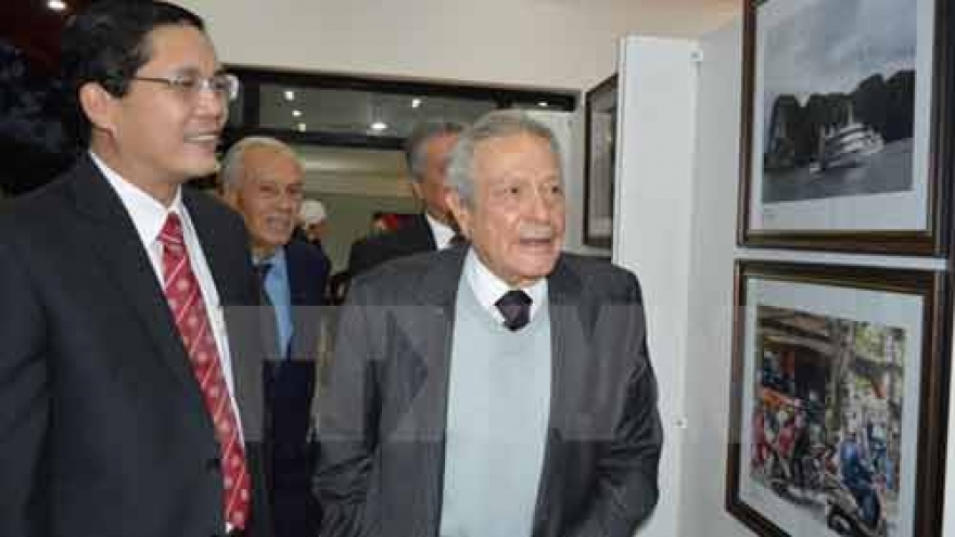 Egypt: Photos exhibit Vietnam’s reform achievements