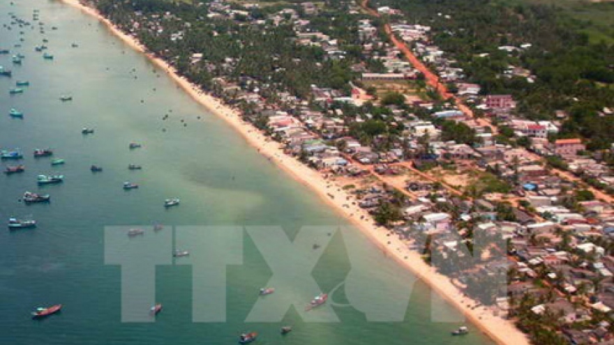 Phu Quoc targets over 1 8 million tourists in 2017