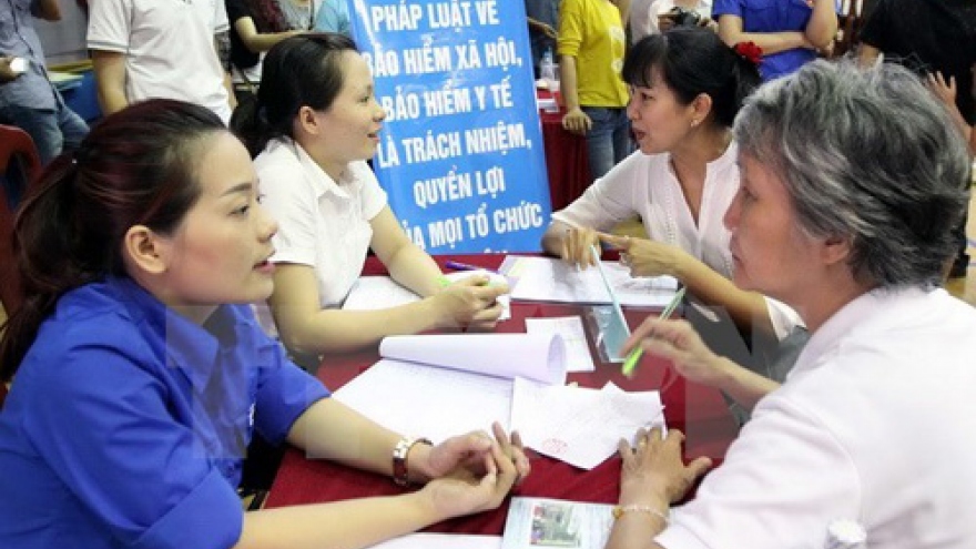 Vietnam focuses on expanding social insurance coverage