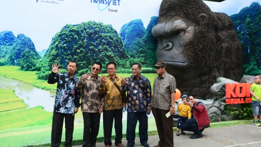 Bustling atmosphere at Hanoi international tourism expo 