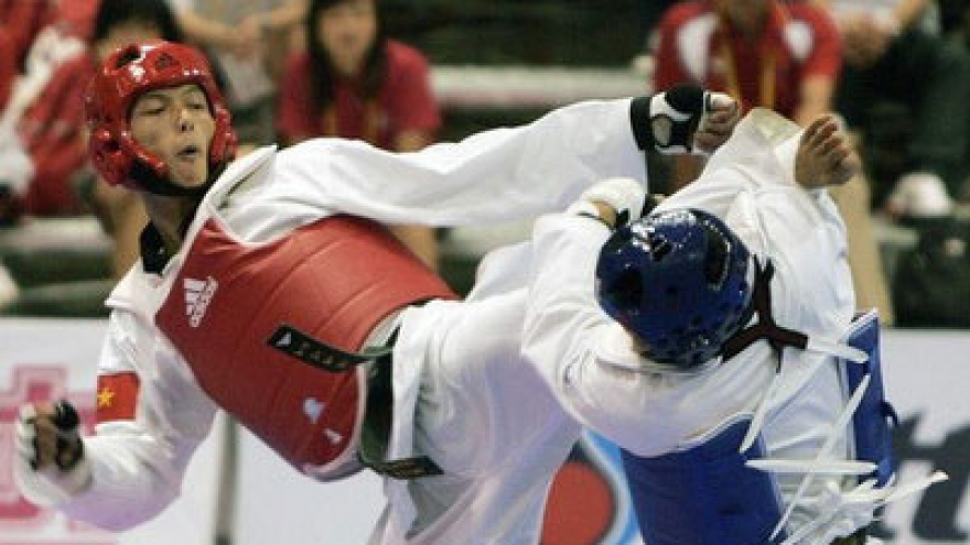 Eight Taekwondo artists compete at World Champs