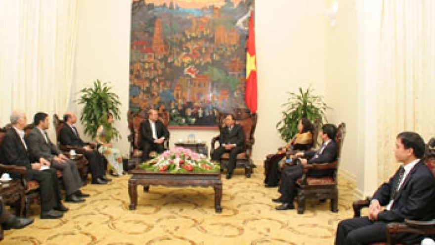 Deputy PM meets Tehran Mayor