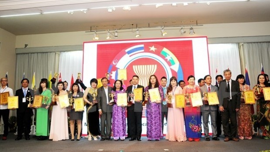 Vietnam, Thai firms’ sincere cooperation needed for AEC’s success