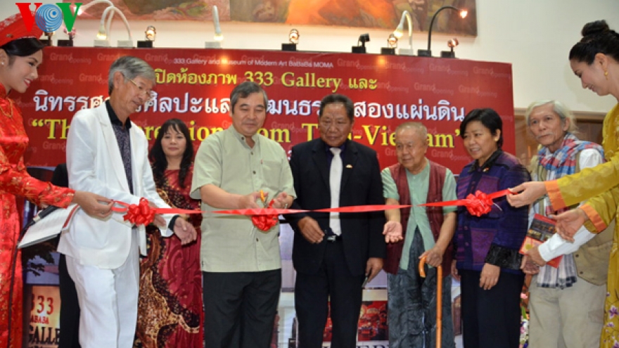 Viet-Thai painting gallery opens