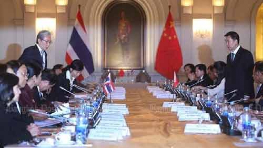 Thailand, China cement economic ties