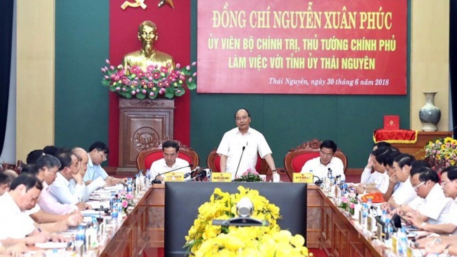 PM recommends three pillars for Thai Nguyen's economy