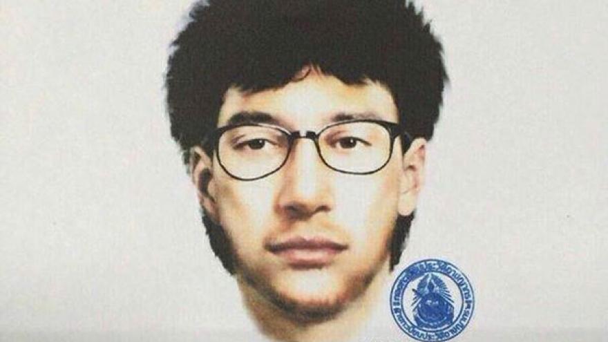 Thailand issues arrest warrant for Bangkok bombing suspect