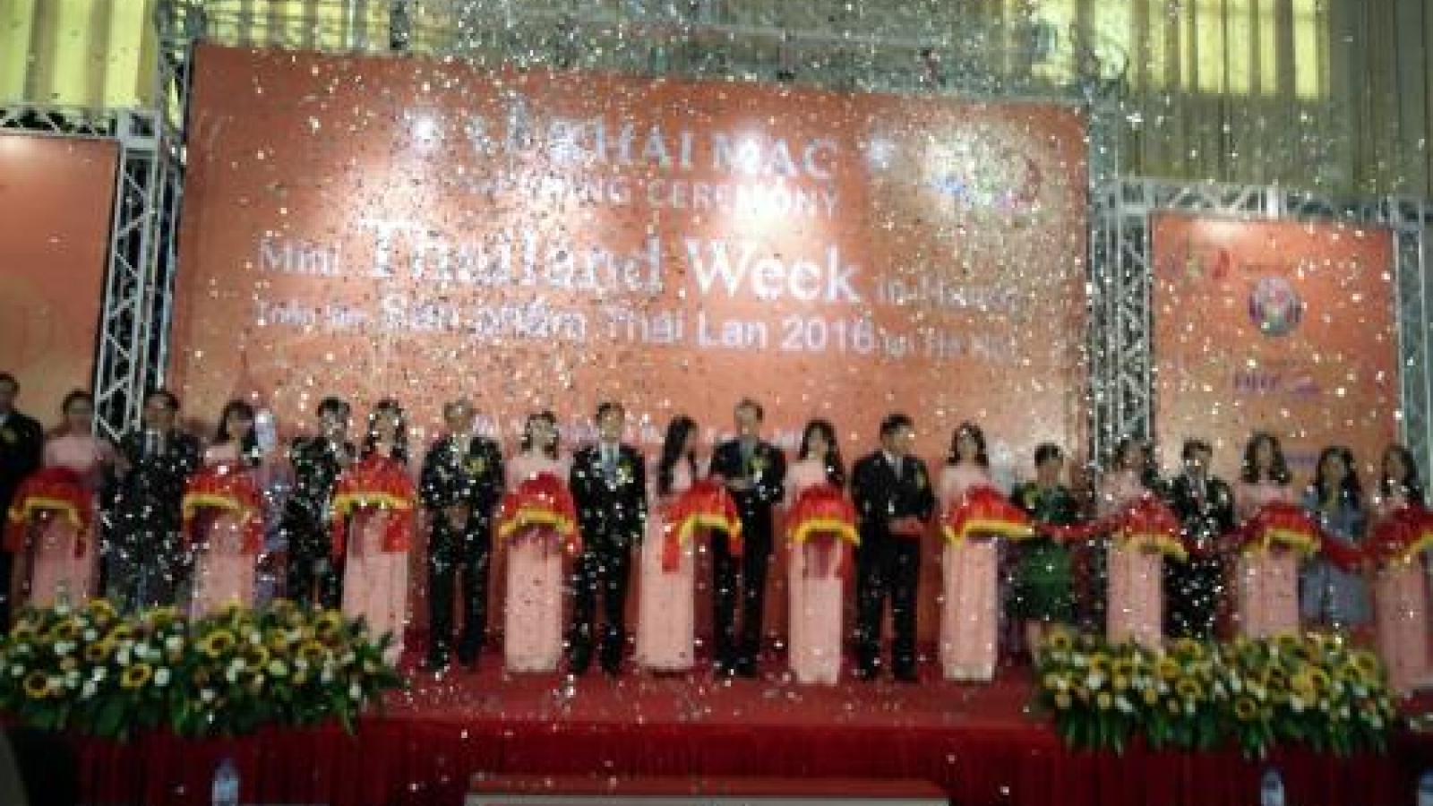 Top Thai brands open trade show in Hanoi
