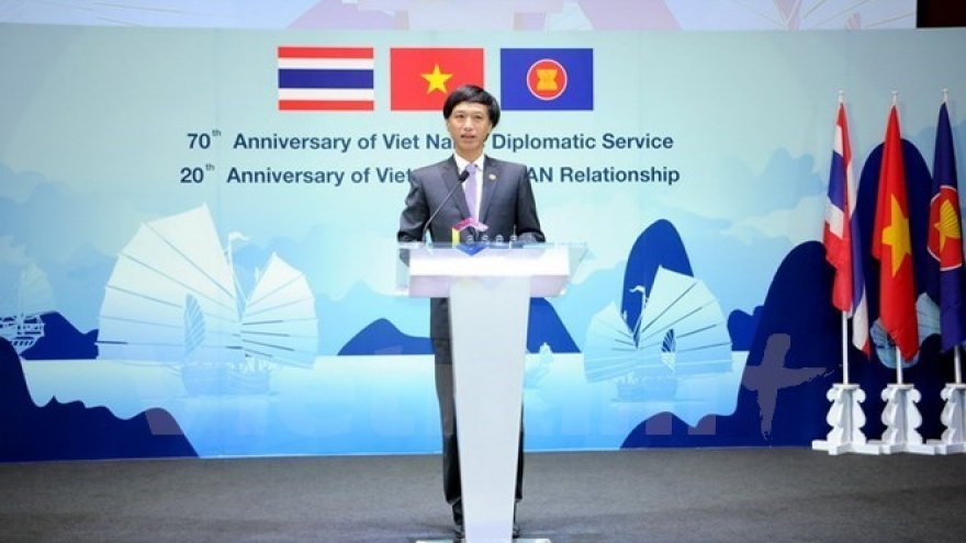 National Day marked abroad