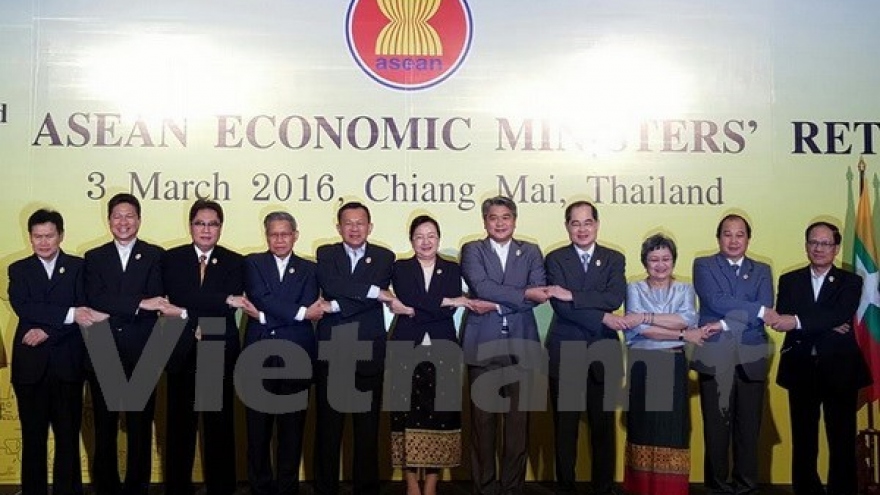 ASEAN Economic Ministers Retreat opens in Thailand
