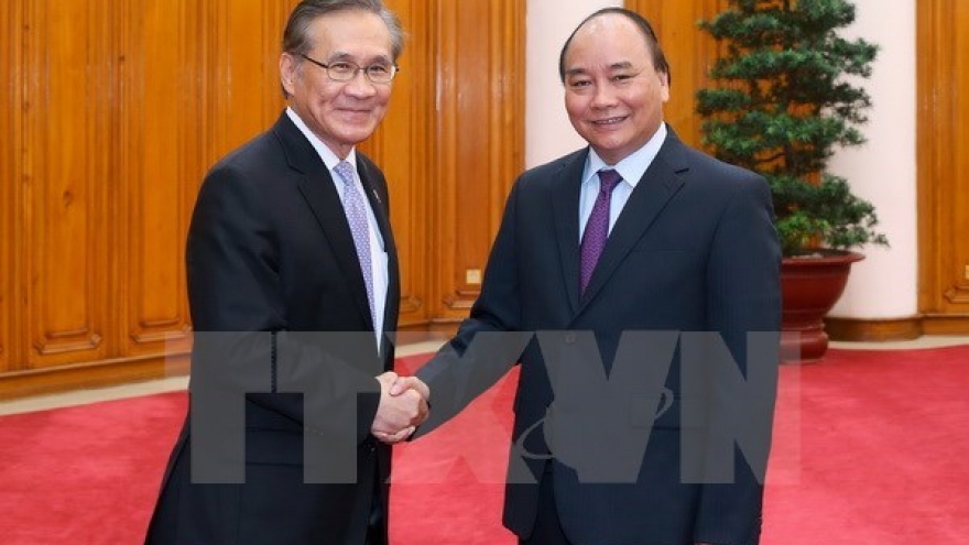 PM: Vietnam consistently reinforces ties with Thailand