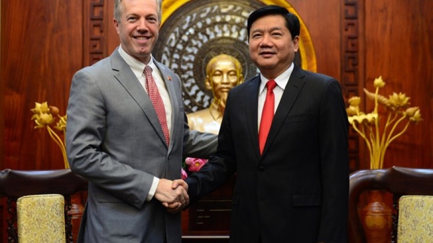 
        HCM City leader calls for US assistance in climate change response
                              