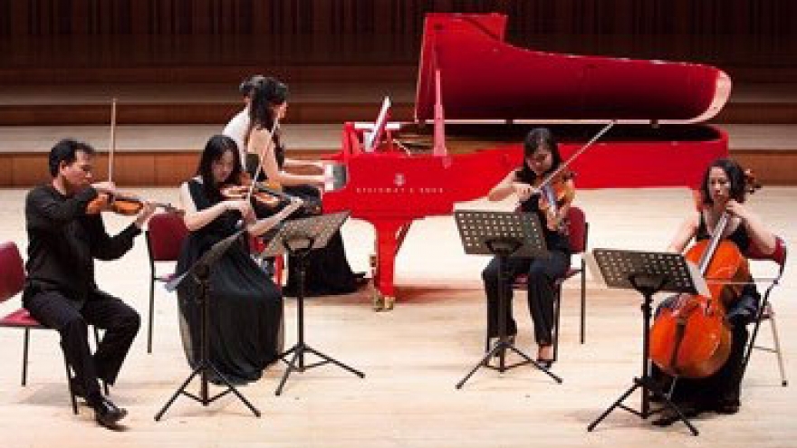 Song Hong Ensemble to perform at concert