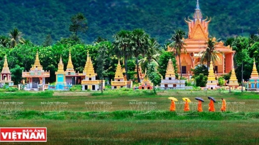 Vietnamese culture features Buddhist legacy