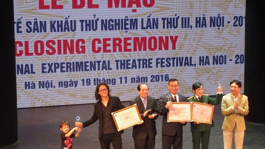 Outstanding plays honoured at Int’l Experimental Theatre Festival