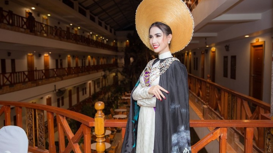 Thi Mo in top 10 of World Miss Eco Tourism costume contest