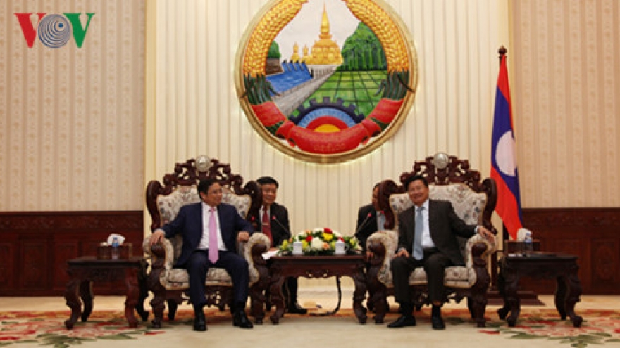 Vietnam, Laos Party organisation commissions look to push ties
