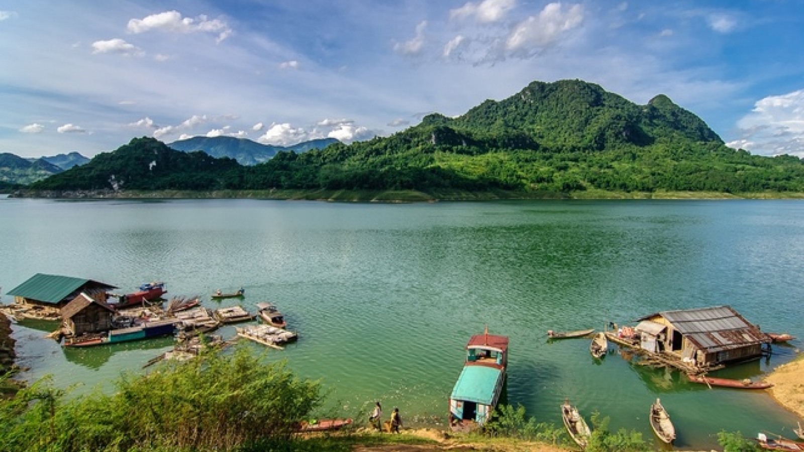 Weekend tour to 'Ha Long Bay on land'