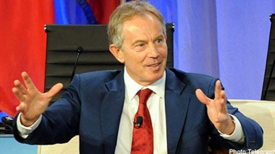 Tony Blair visits Vietnam