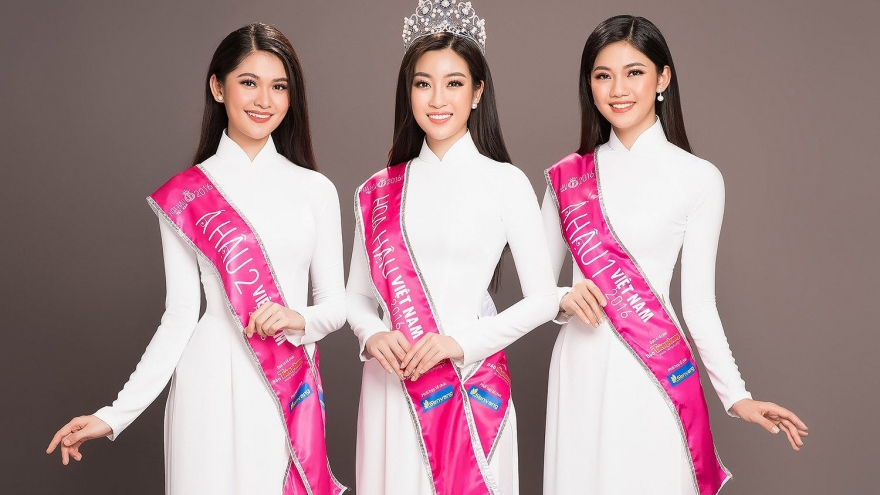 Miss Vietnam 2016’s top 3 enchant in Ao dai