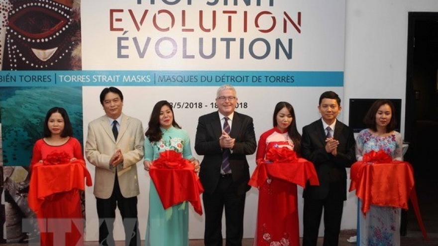 Australia’s Torres Strait masks displayed in Hanoi 