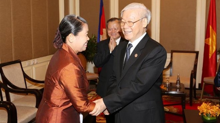 Cultivating Vietnam-Cambodia friendship