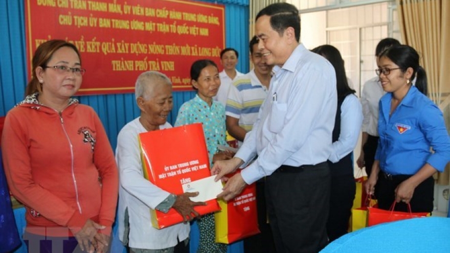 VFF leader extends New Year greetings to Khmer community in Tra Vinh