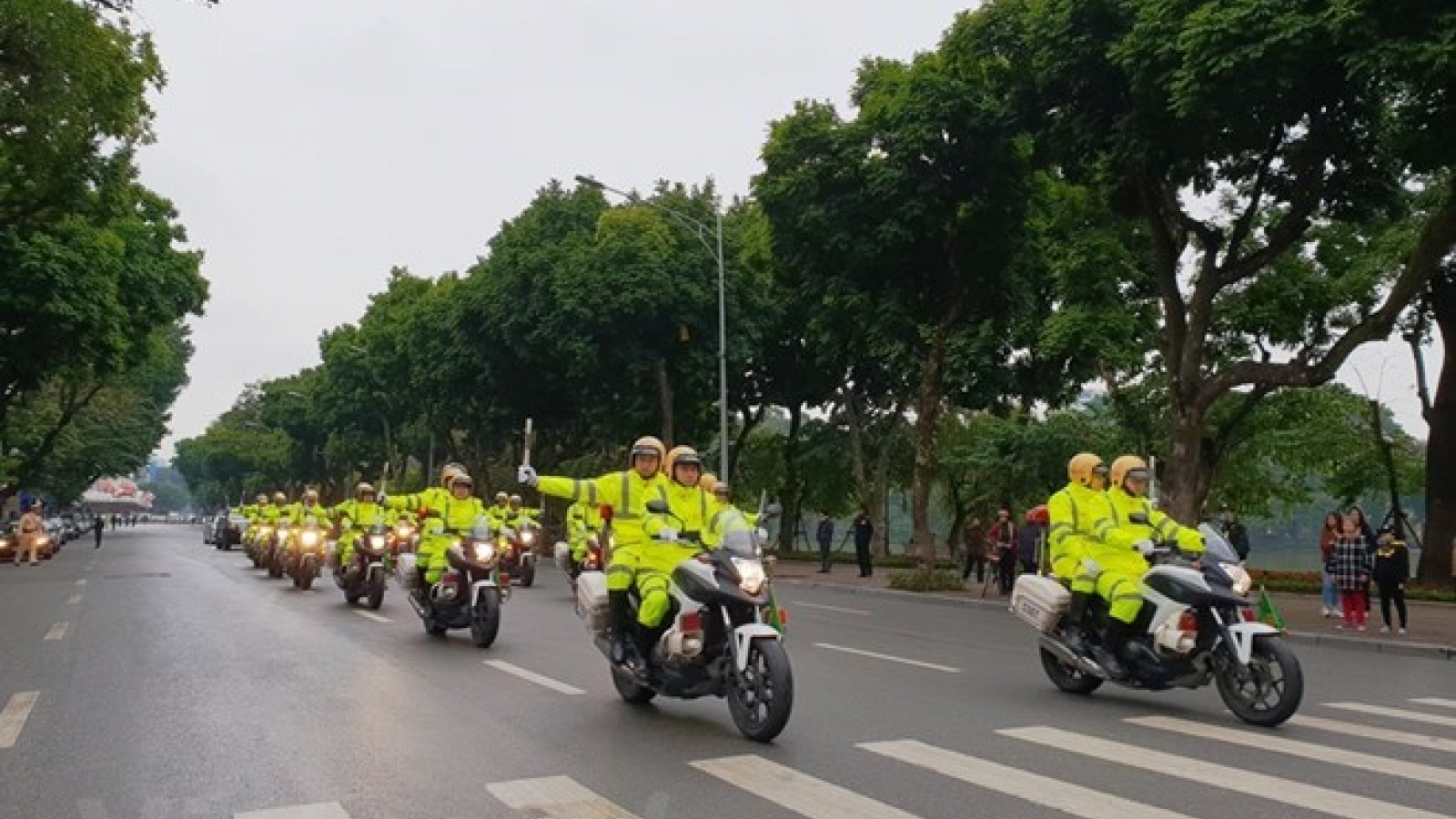 Traffic safety year launched in Hanoi
