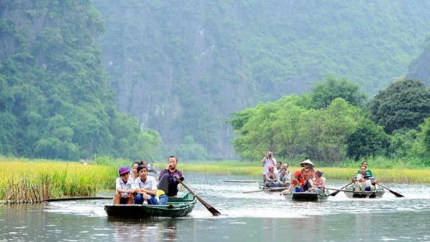 Ninh Binh opens National Tourism Year 2015