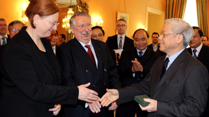 Party Chief meets with Belgian leaders