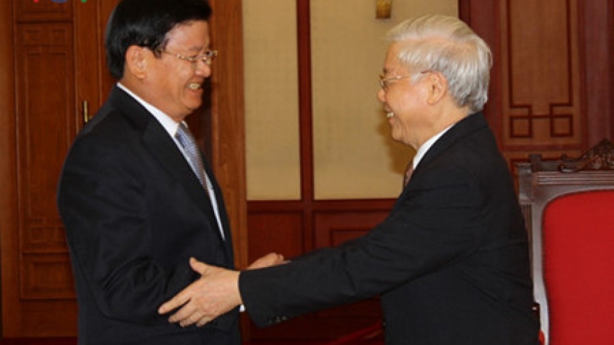 Party leader voices support for Lao’s reform