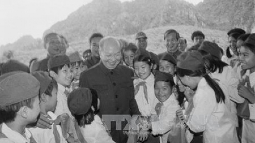Late Party General Secretary Truong Chinh's 110th birthday marked