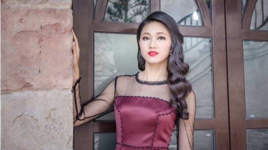 Thanh Tu looks gorgeous at Ba Na Hills 
