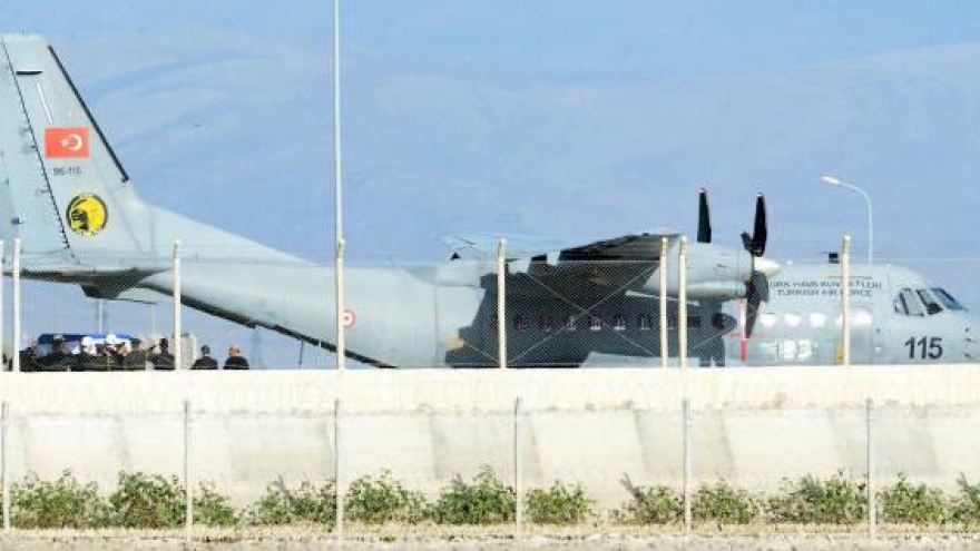 Turkey recovers body of pilot from downed Russian jet 