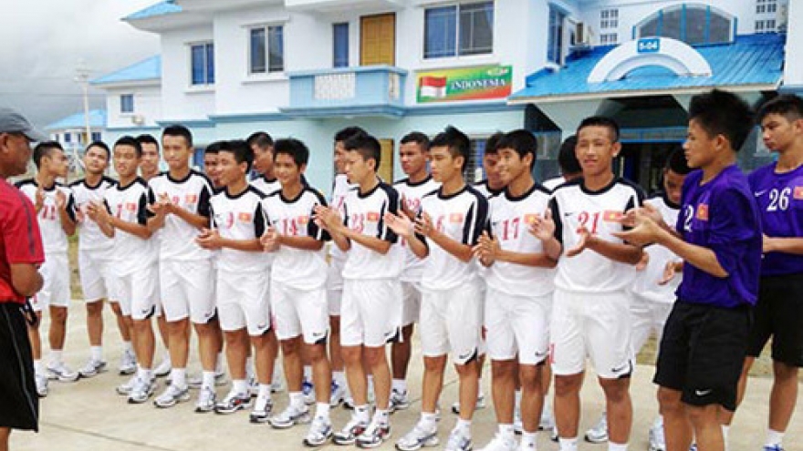 Vietnam thrashed Myanmar in U16 SEA Football Champs