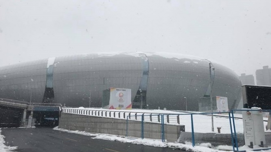 Heavy blizzard throws AFC U23 final into doubt