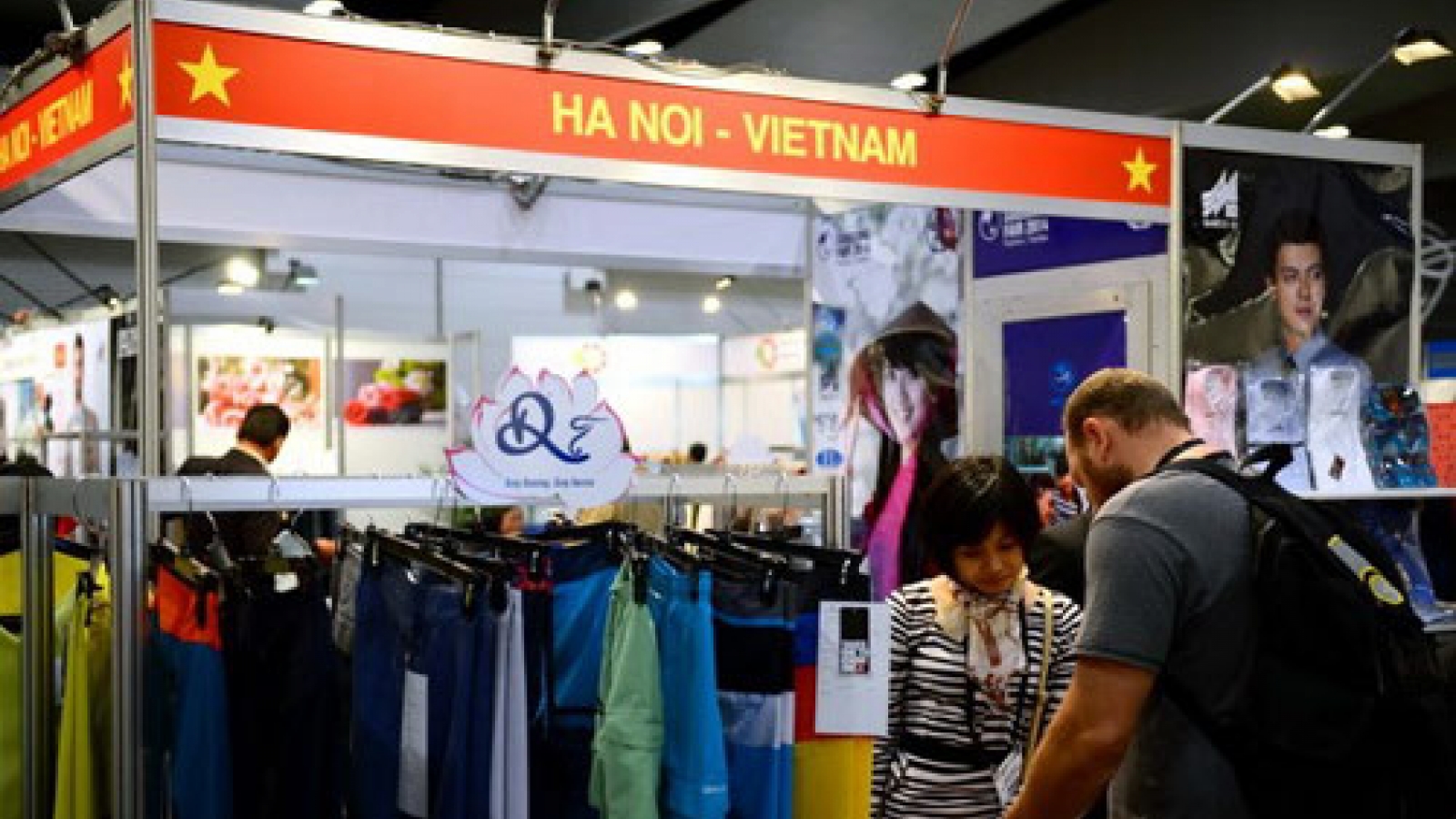 Vietnam attends int’l textiles fair in Australia