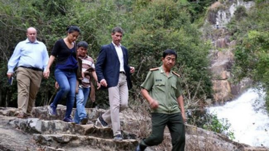 UK Ambassador acknowledges local efforts over tour accident
