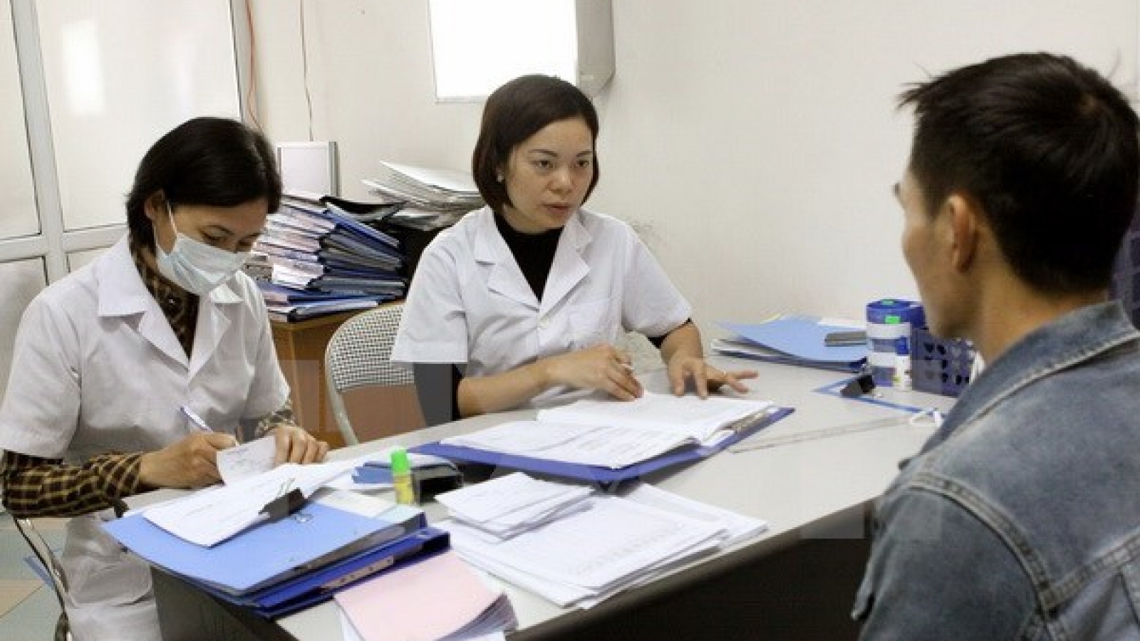 USAID supports Vietnam to forge community links in HIV prevention