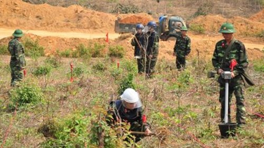 Vietnam steps up UXO clearance efforts