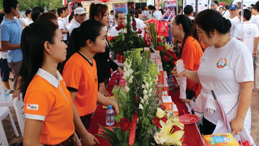 Domestic businesses invest in 34 overseas projects in 4 months