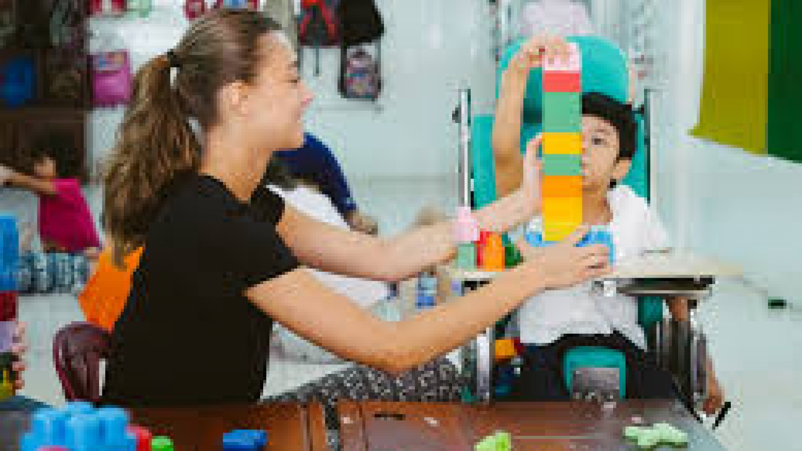 Vietnamese firm active in charitable work in Cambodia