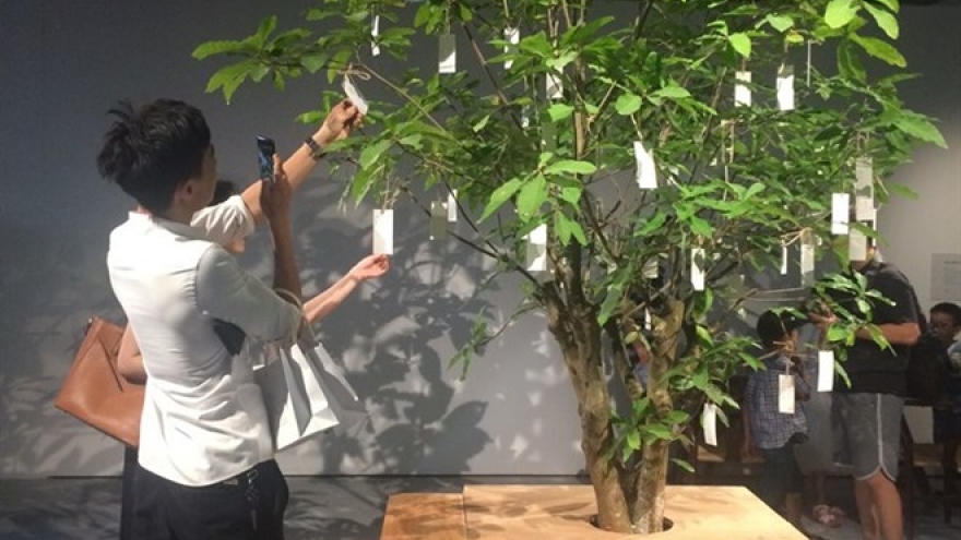 Yoko Ono project at new art centre