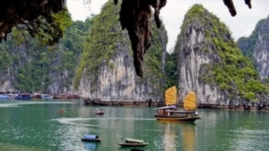 100 seconds to introduce Vietnam’s landscape, people