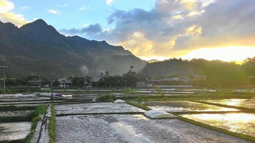 Festival of northwest tourism villages to run in Hoa Binh