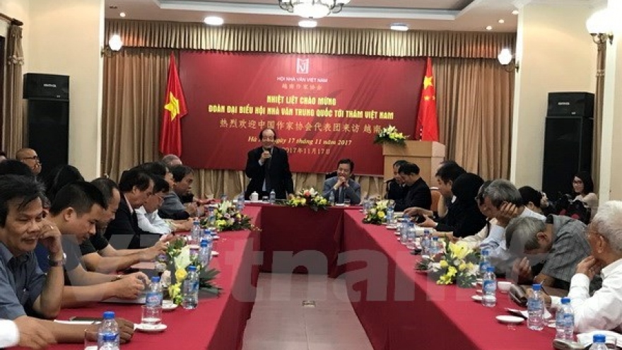 Vietnam, China foster literature cooperation