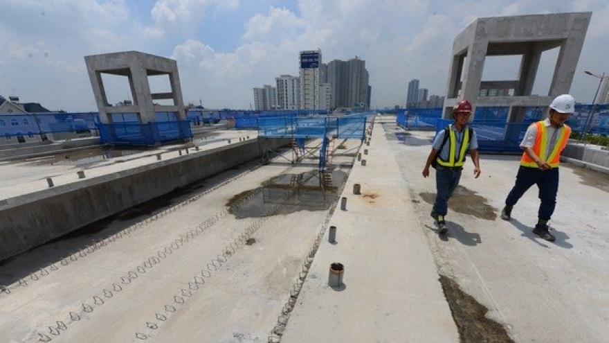 HCM City wants investment in transport infrastructure, hi-tech industry