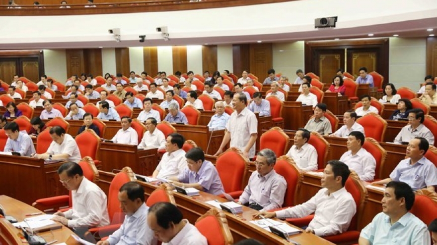 People hope for breakthroughs in personnel work, salary policy