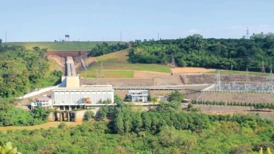 Expanded Thac Mo hydropower plant connects to national grid