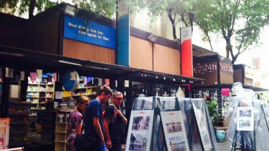 
        Photo exhibition on Saigon history
                              